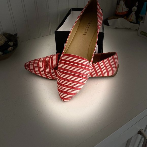 🎉HP🎉TALBOTS WOMAN POPPY RED FRANCESCA DRIVING MOCCASIN FLAT SHOES  7.5 - Picture 3 of 11